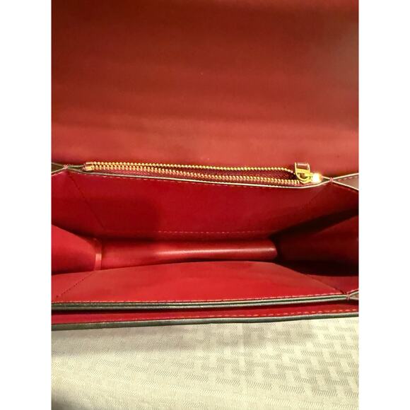 Beautiful Tory Burch Eleanor medium size shoulder back. - Picture 4 of 8